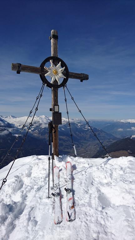 Appartements Rieser - Im Herzen Von Mayrhofen - Sonniger Balkon - 3 Schlafzimmer מראה חיצוני תמונה